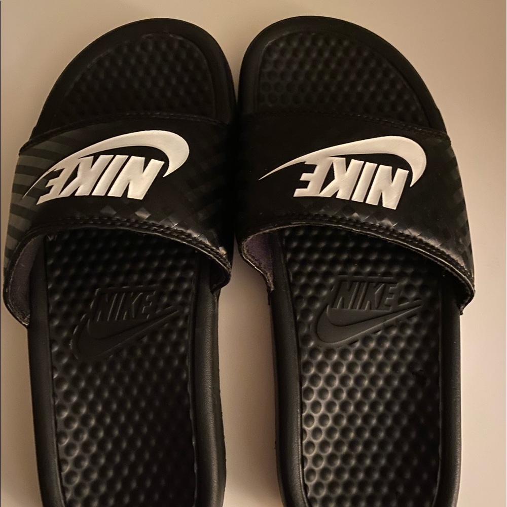 Nike slides
